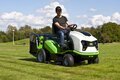 Etesia H100 III töissä