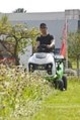 <b>Etesia H100 III</b><br>Etesia H100 III on tehokas myös pitkää ja märkää heinää leikatessa