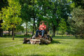 <b>900D 1</b><br>Grasshopper 900D 1.3L töissä