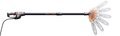 <b>Selion_T150-200_studio_k_nt_</b><br>Pellenc Pole Telescopic on teleskooppimallinen akkukäyttöinen oksasaha. Pituutta voi säätää 1,5m ja 2,0m välillä. Painoa on hiilikuituvarren ansiosta ainoastaan 2,9kg. Teräosaa voi kääntää eri kulmiin kätevästi ilman työkaluja.