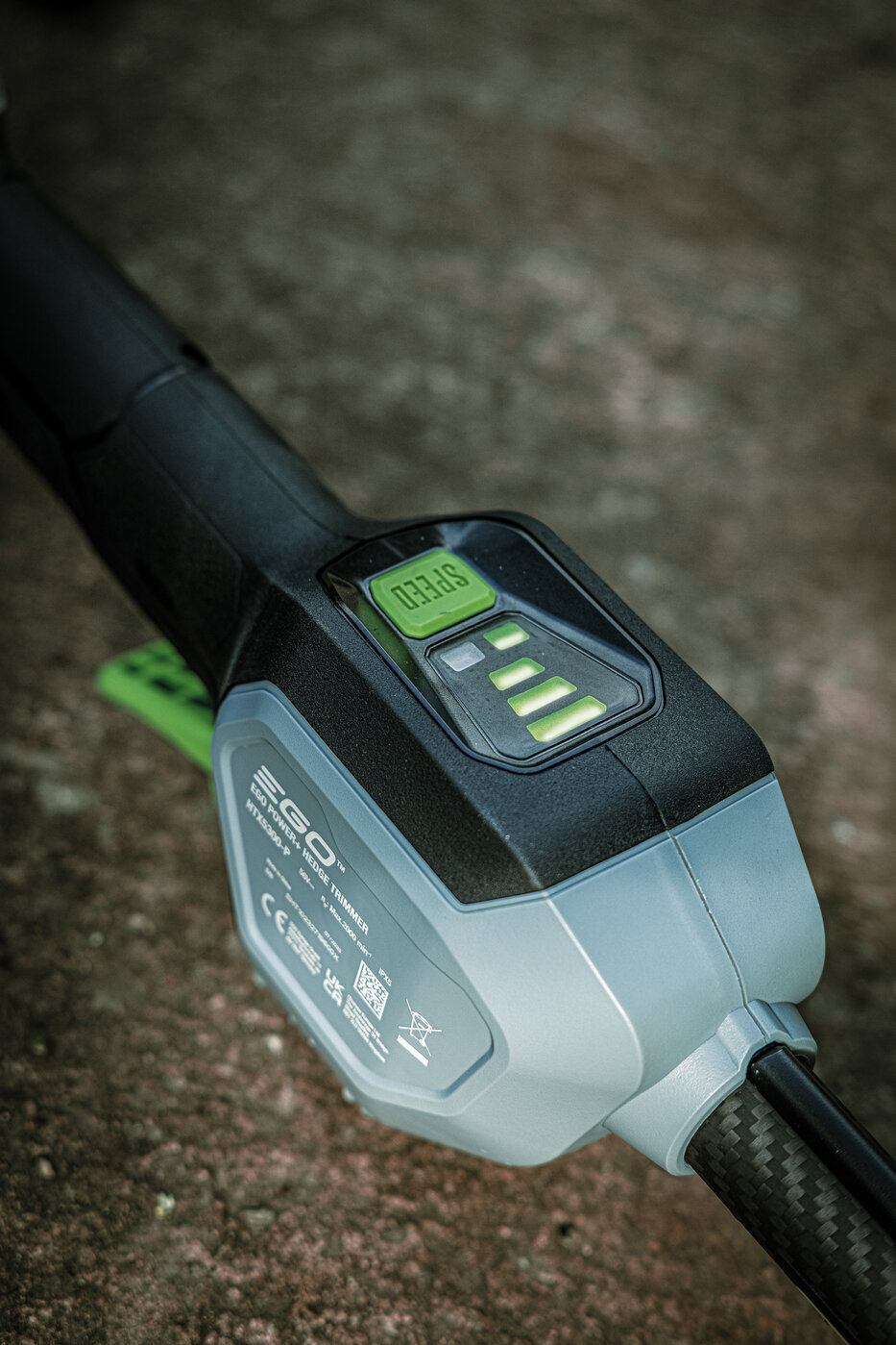 Ego Power+ Varrell. Pensasleikkuri 53cm - Batteridriven Häcksax - 4894863100825 - 4