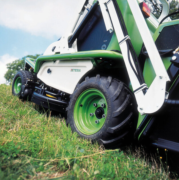 Etesia H124D traktorikuviorenkaat
