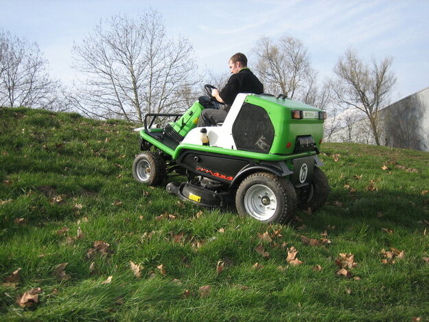 Etesia H124 allemurskaava leikkuulaite